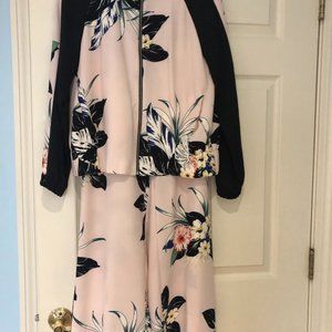 ZARA 'Spring Fling' Floral Pants Suit Size Small